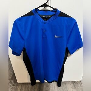 5 Nike Golf Shirts medium